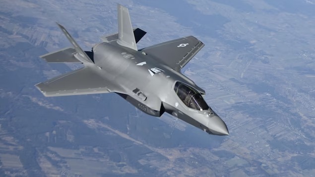 avion de chasse F-35 lightning II